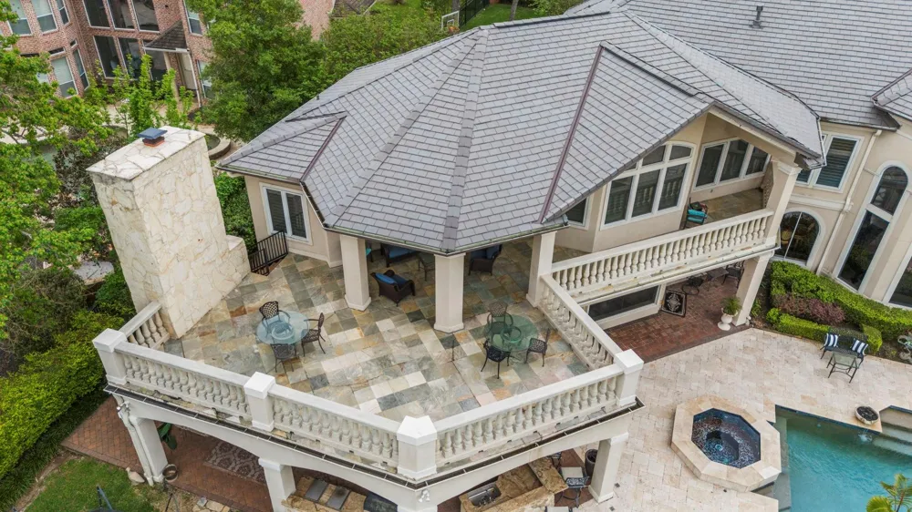 9 Waters Lake Boulevard Missouri City, TX 77459