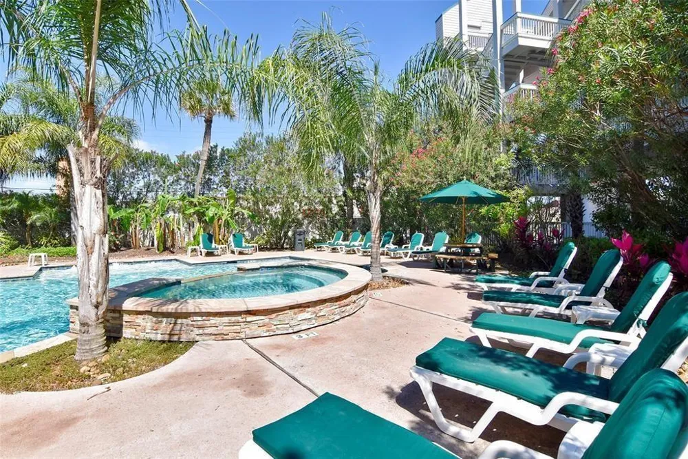 6102 Seawall Boulevard #195A Galveston, TX 77551