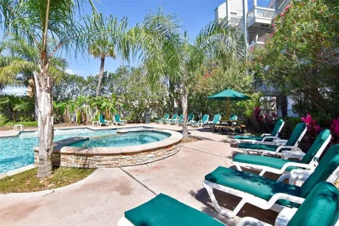 6102 Seawall Boulevard #195A