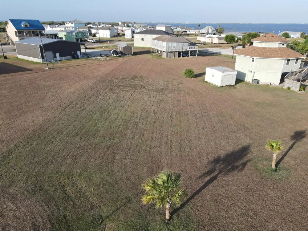 326 Flounder Port Lavaca, TX 77979