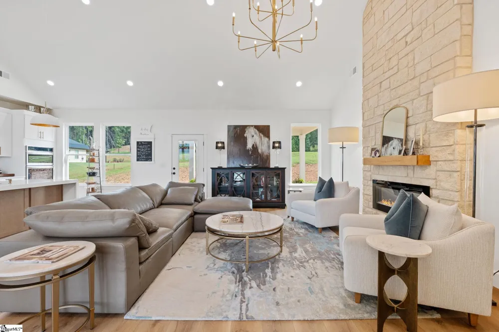 128 Cothran Road Inman, SC 29349