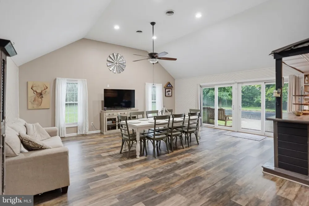 185 CLARK FARM ROAD Smyrna, DE 19977