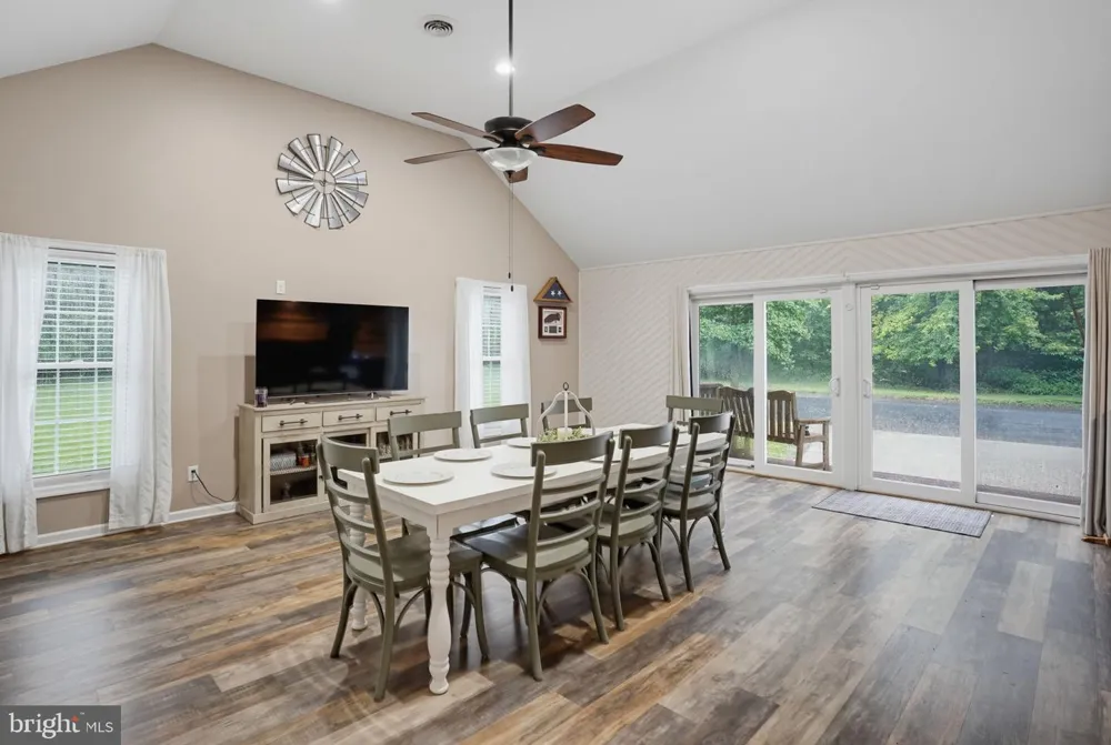 185 CLARK FARM ROAD Smyrna, DE 19977