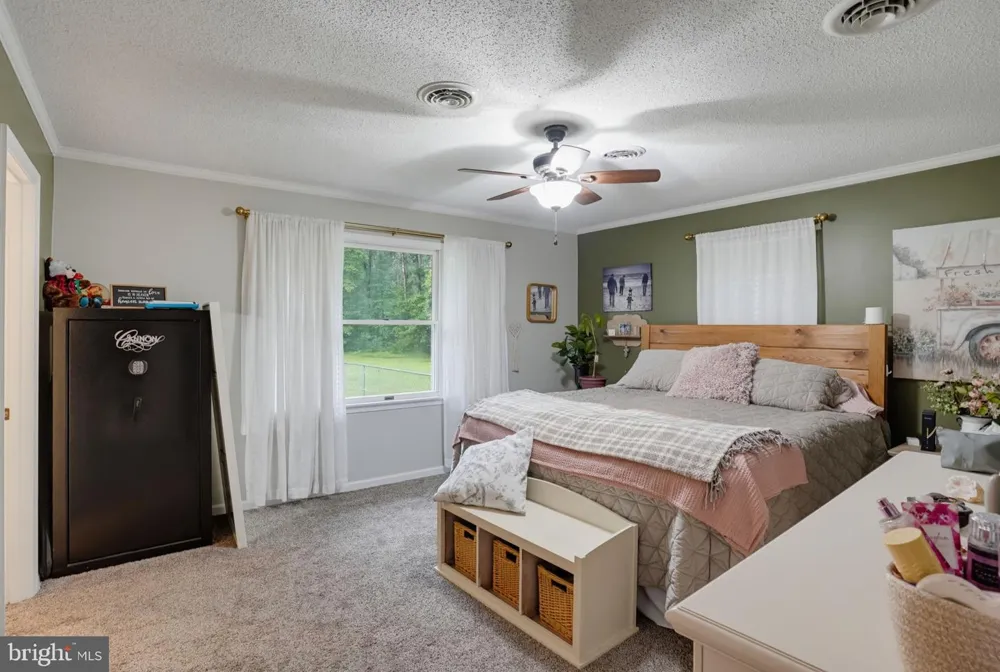 185 CLARK FARM ROAD Smyrna, DE 19977