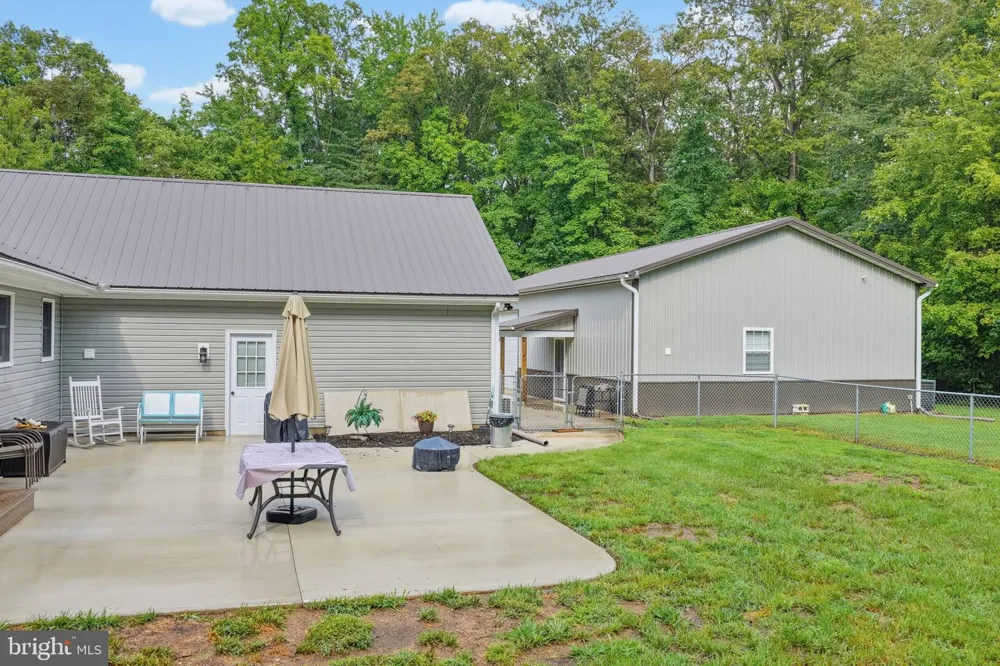185 CLARK FARM ROAD Smyrna, DE 19977