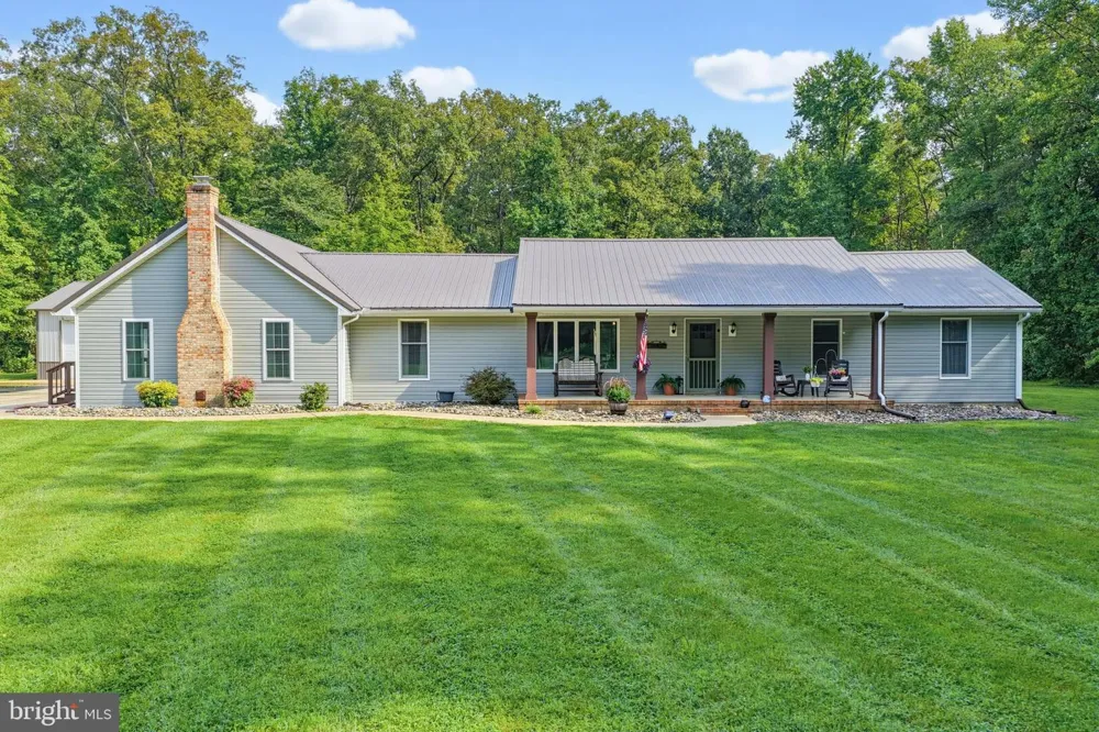 185 CLARK FARM ROAD Smyrna, DE 19977