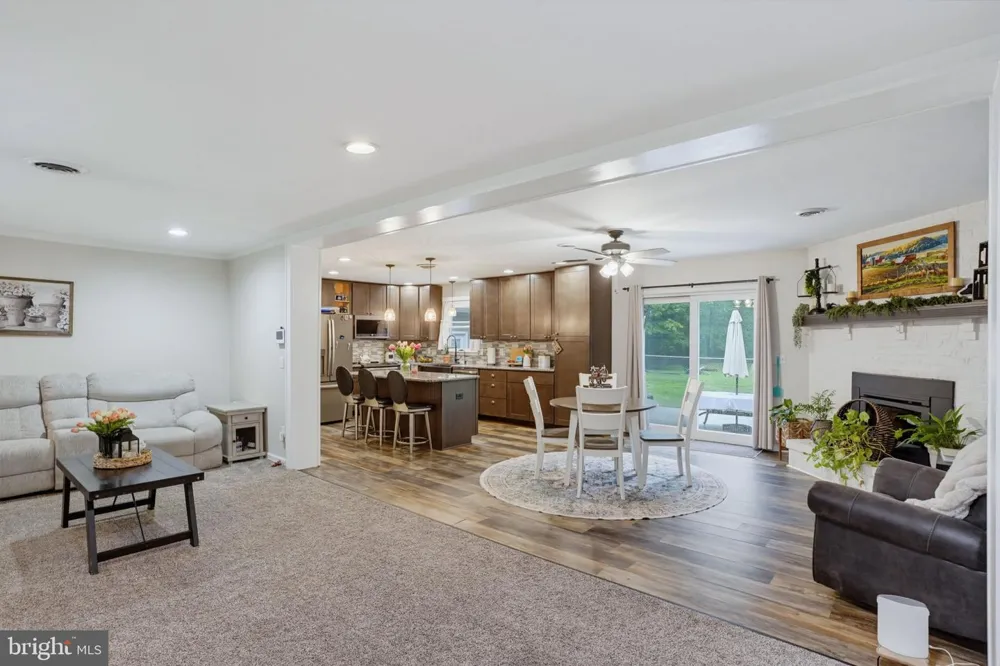 185 CLARK FARM ROAD Smyrna, DE 19977
