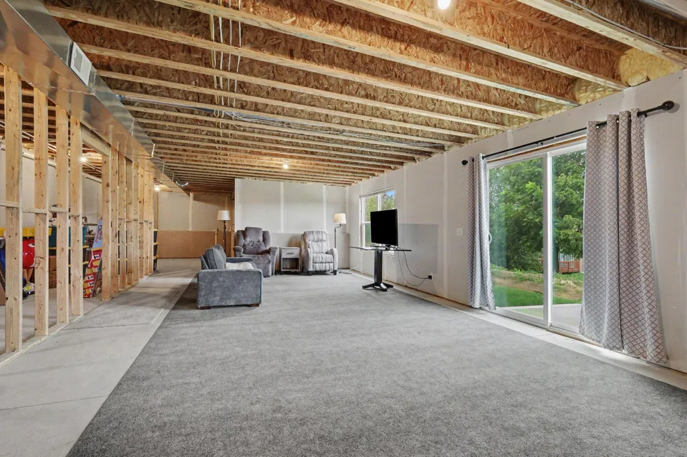8302 Bauerridge Avenue Jenison, MI 49428