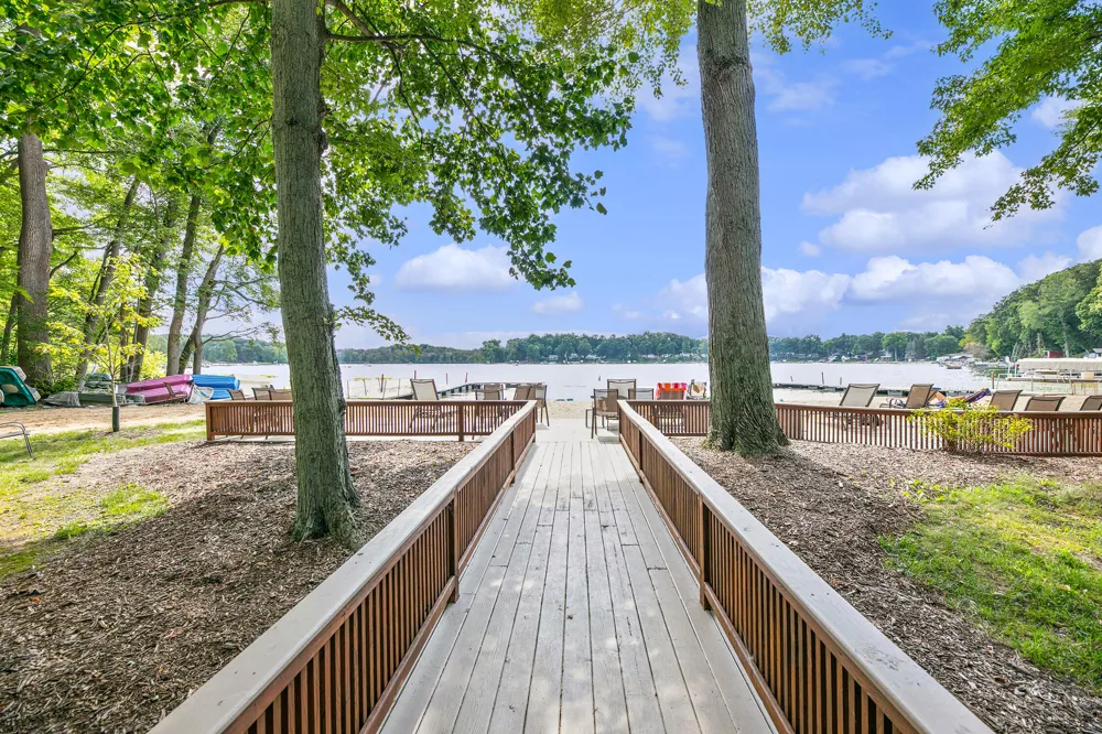 325 Plymouth Colony #26 Buchanan, MI 49107
