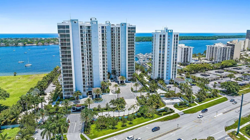 110 Water Club Court North Palm Beach, FL 33408
