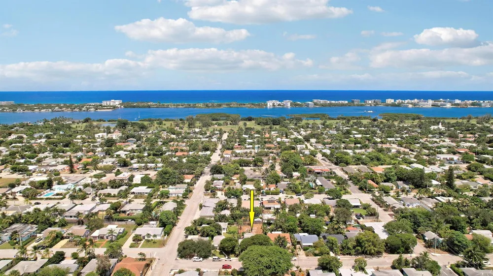 1222 L STREET Lake Worth, FL 33460