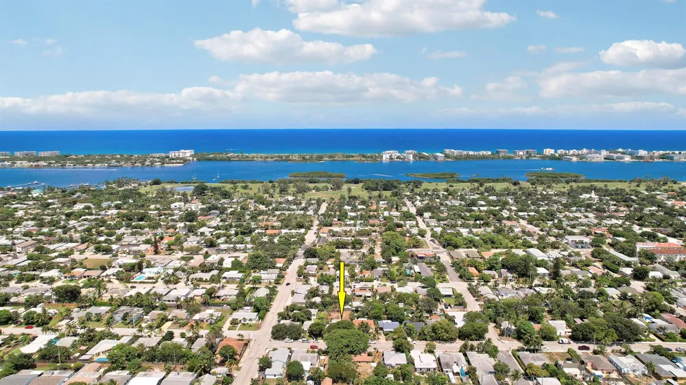 1222 L STREET Lake Worth, FL 33460