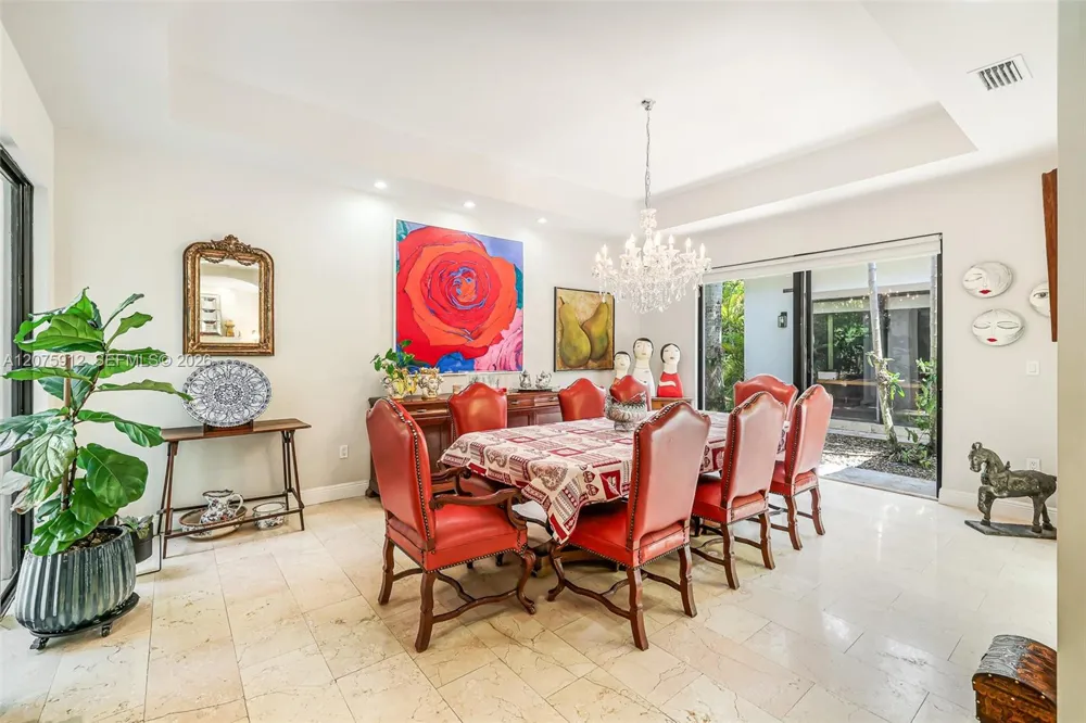6550 SW 75th Ter South Miami, FL 33143
