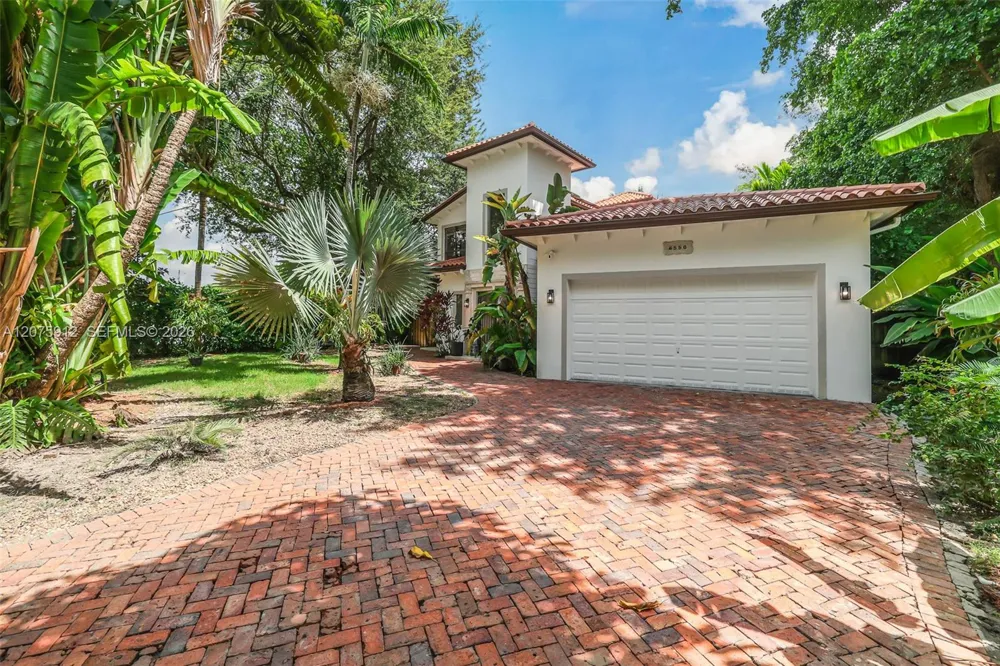 6550 SW 75th Ter South Miami, FL 33143