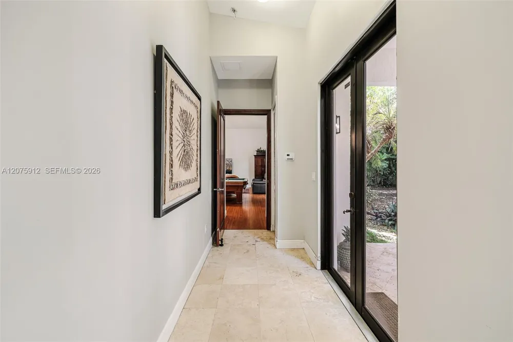 6550 SW 75th Ter South Miami, FL 33143