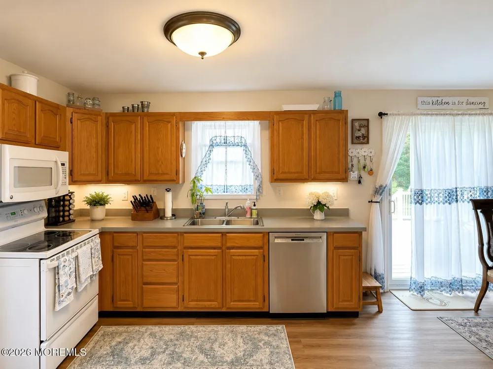 251 West Street West Creek, NJ 08092