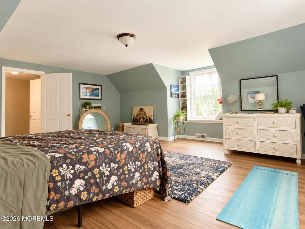 251 West Street West Creek, NJ 08092