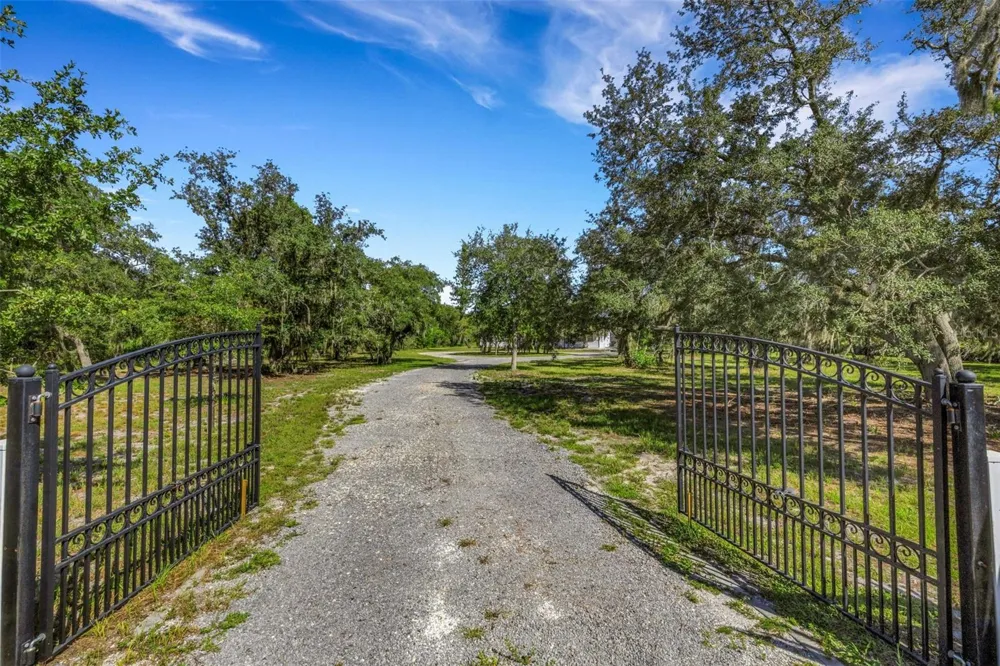 28706 102ND DRIVE E Myakka City, FL 34251
