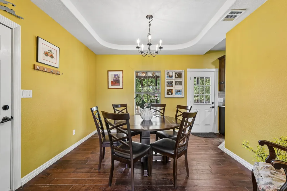 126 King Street Bastrop, TX 78602