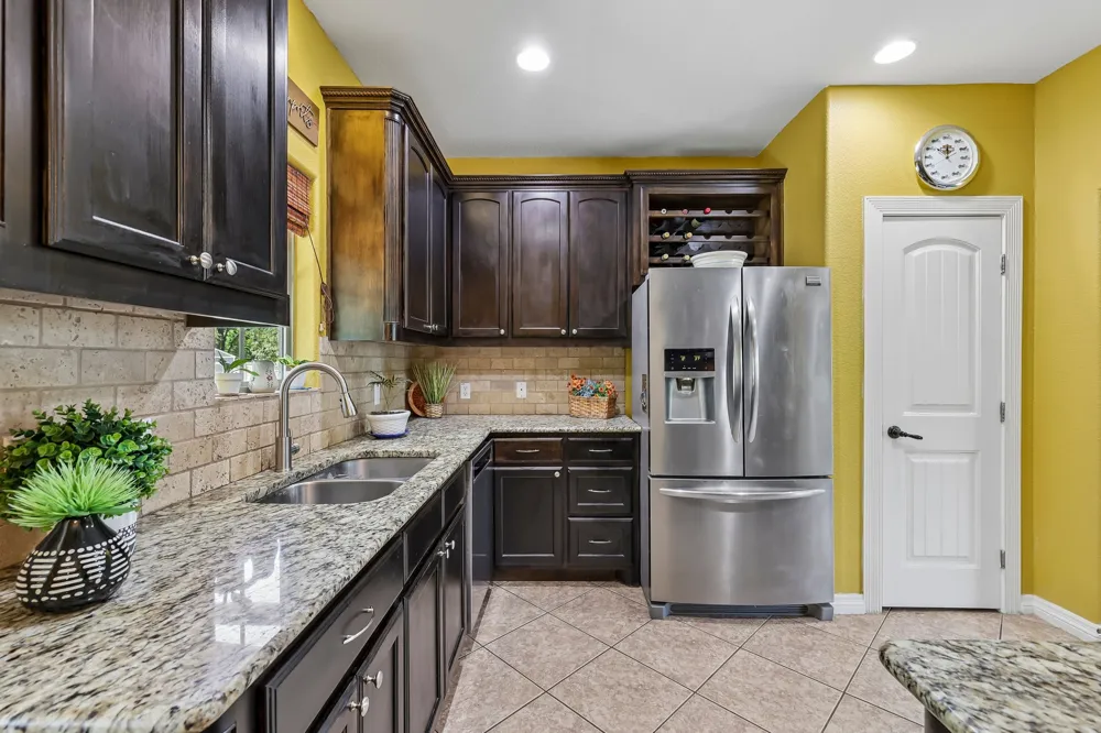 126 King Street Bastrop, TX 78602