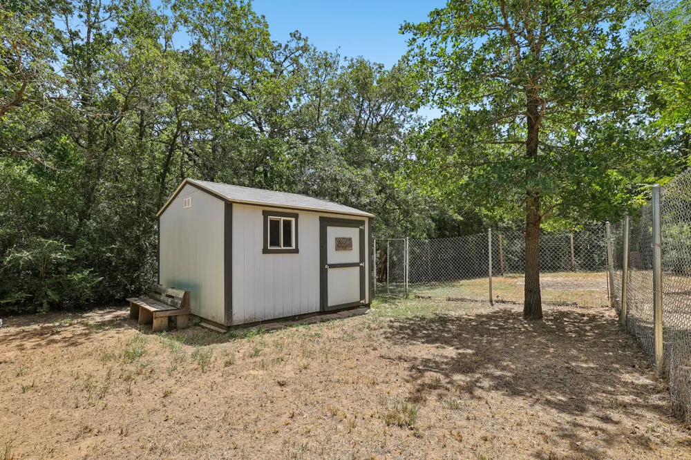 126 King Street Bastrop, TX 78602