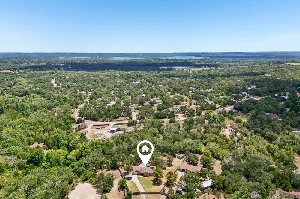 126 King Street Bastrop, TX 78602