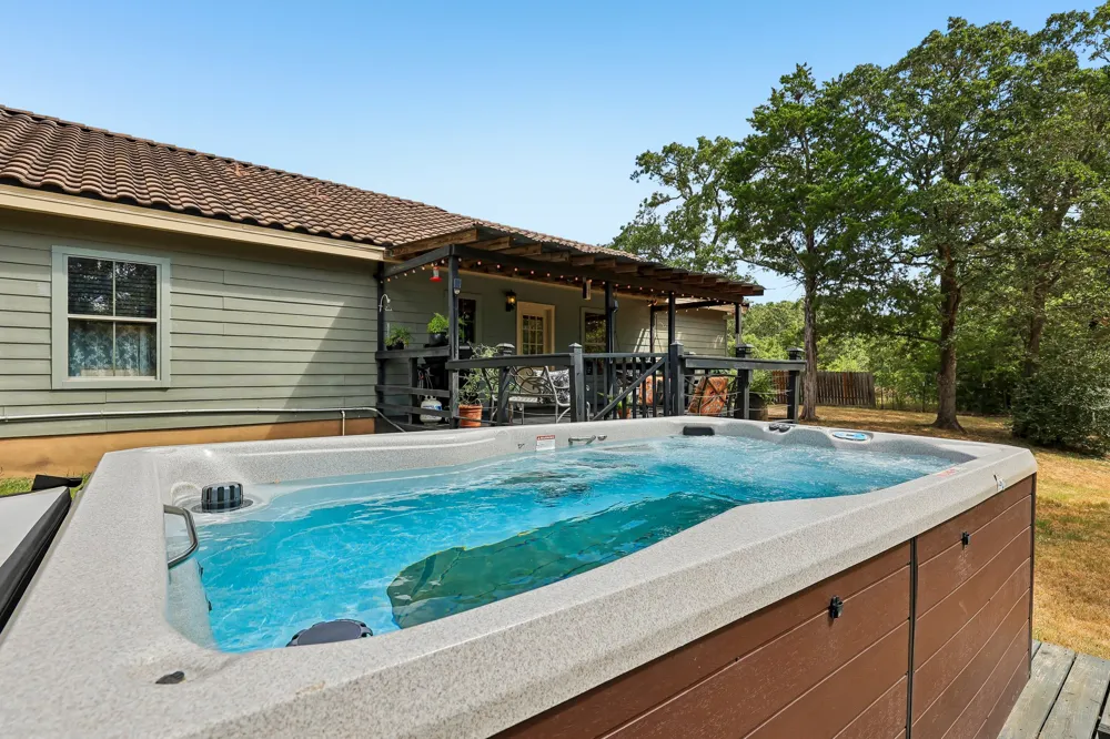 126 King Street Bastrop, TX 78602