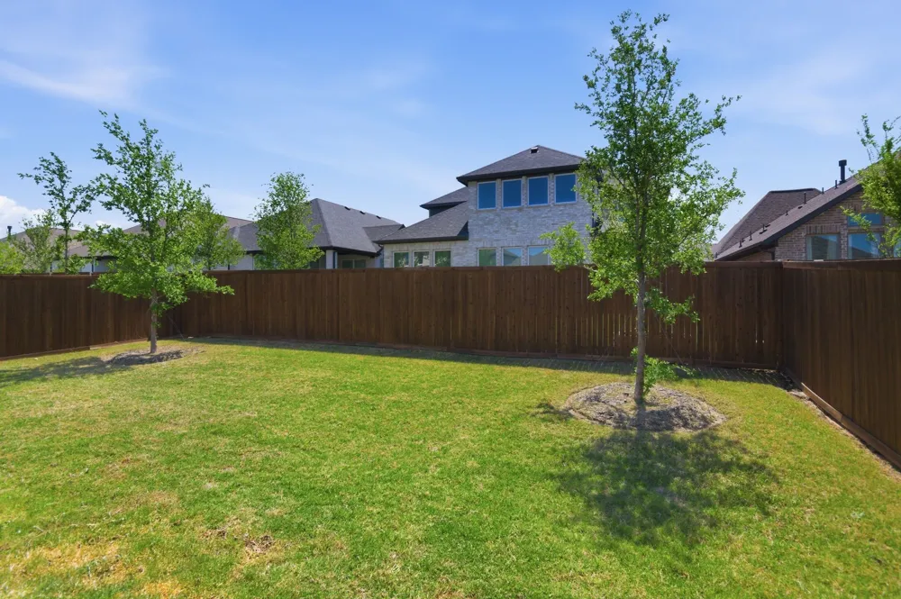910 Winter Cherry Lane Haslet, TX 76052