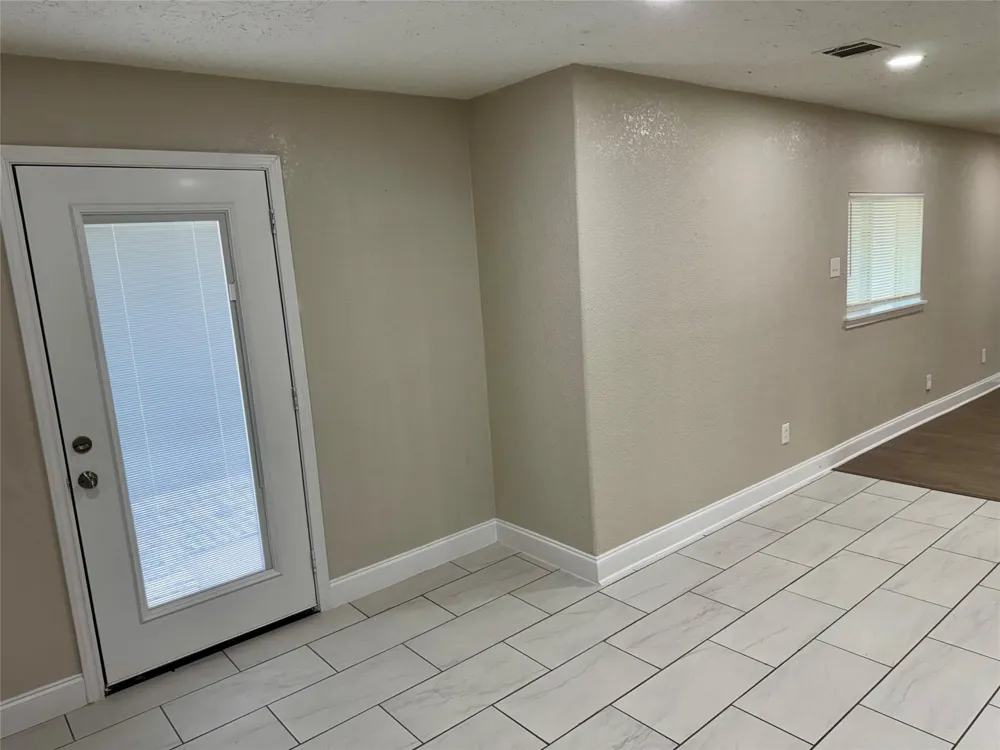 6321 Apache Drive Pasadena, TX 77503