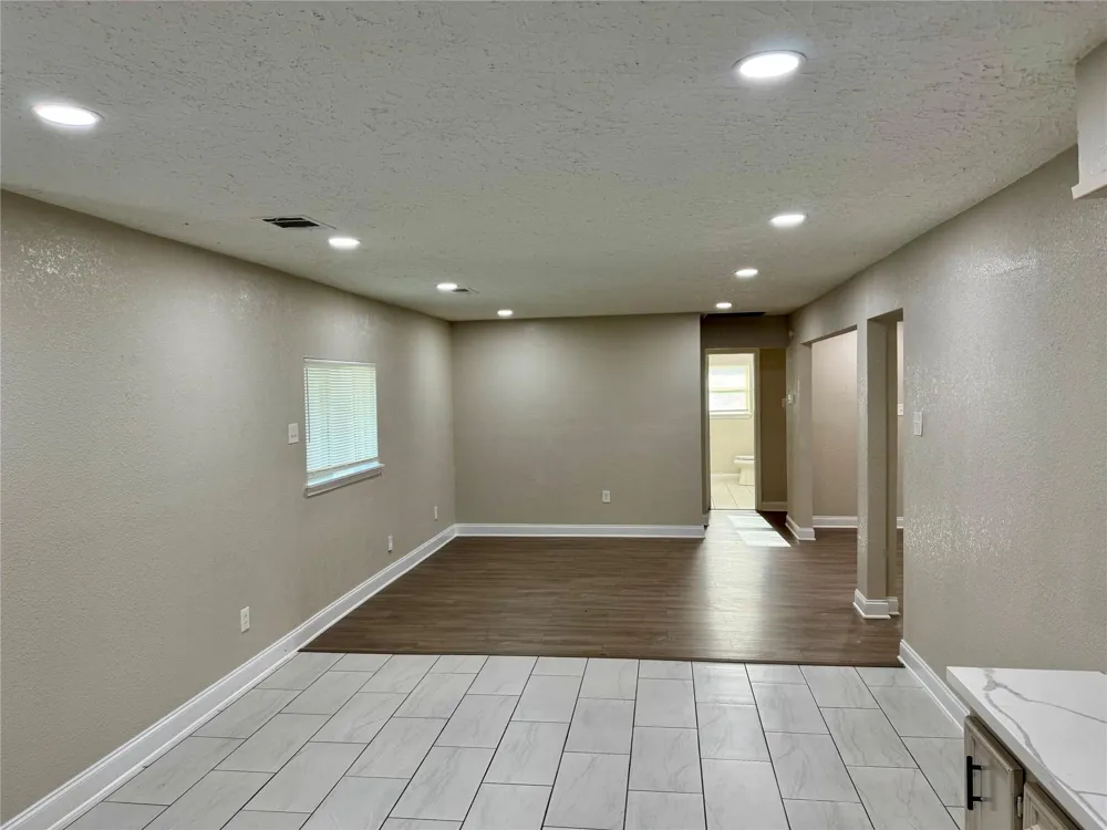 6321 Apache Drive Pasadena, TX 77503