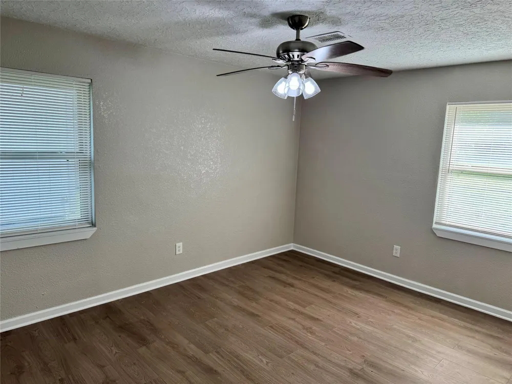 6321 Apache Drive Pasadena, TX 77503