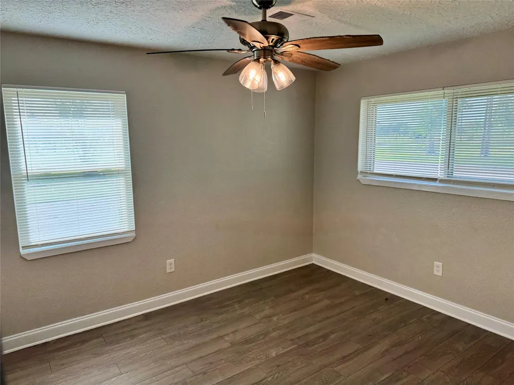 6321 Apache Drive Pasadena, TX 77503