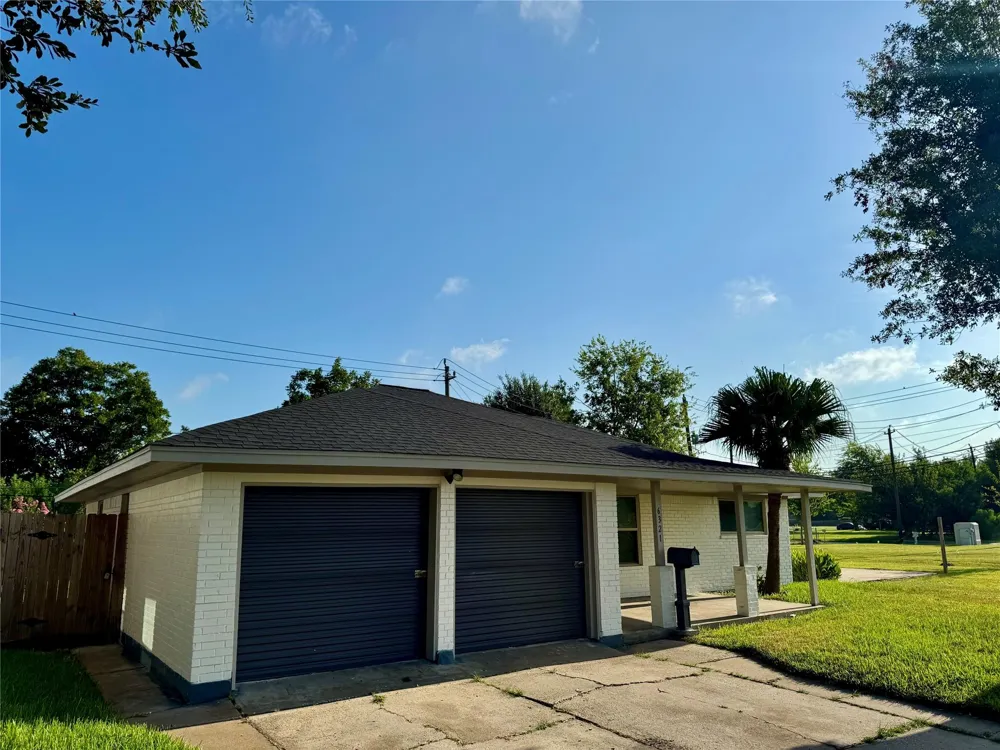 6321 Apache Drive Pasadena, TX 77503