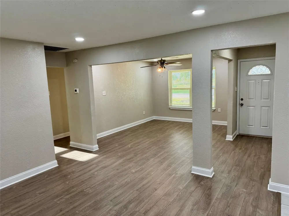 6321 Apache Drive Pasadena, TX 77503