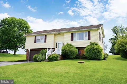 533 GRANT DRIVE