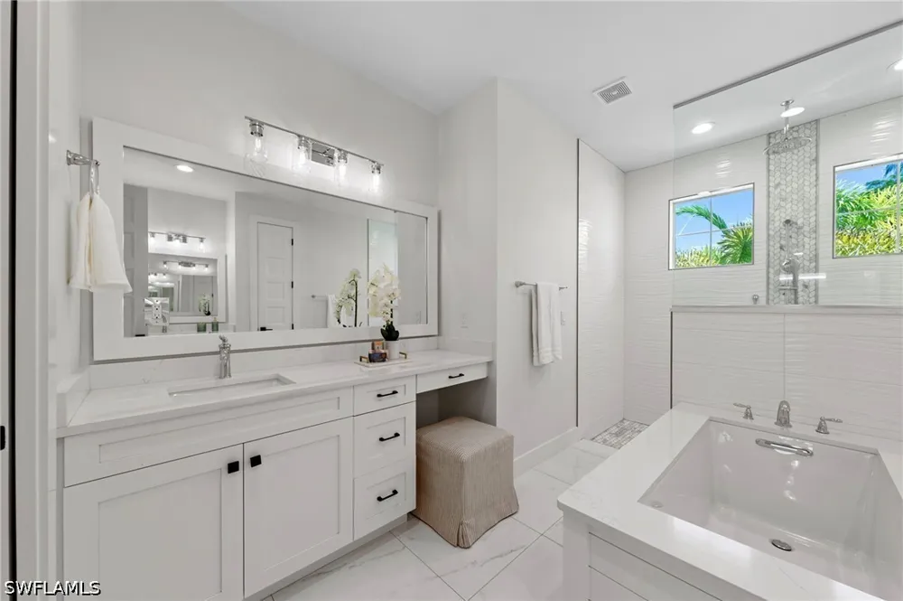 Parkridge Circle Fort Myers, FL 33908