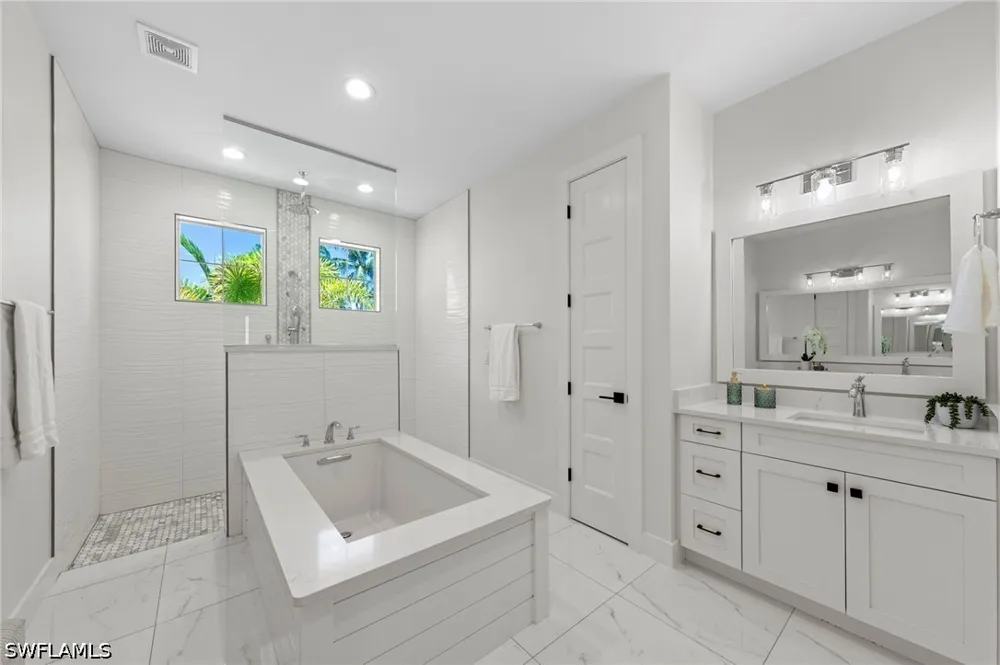 Parkridge Circle Fort Myers, FL 33908