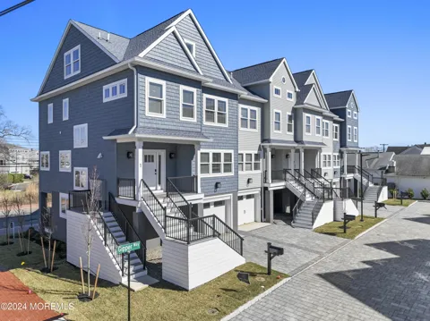 95 Bay Avenue #6