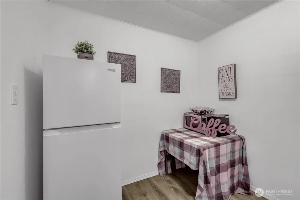 829 Maplewood Avenue Kent, WA 98030
