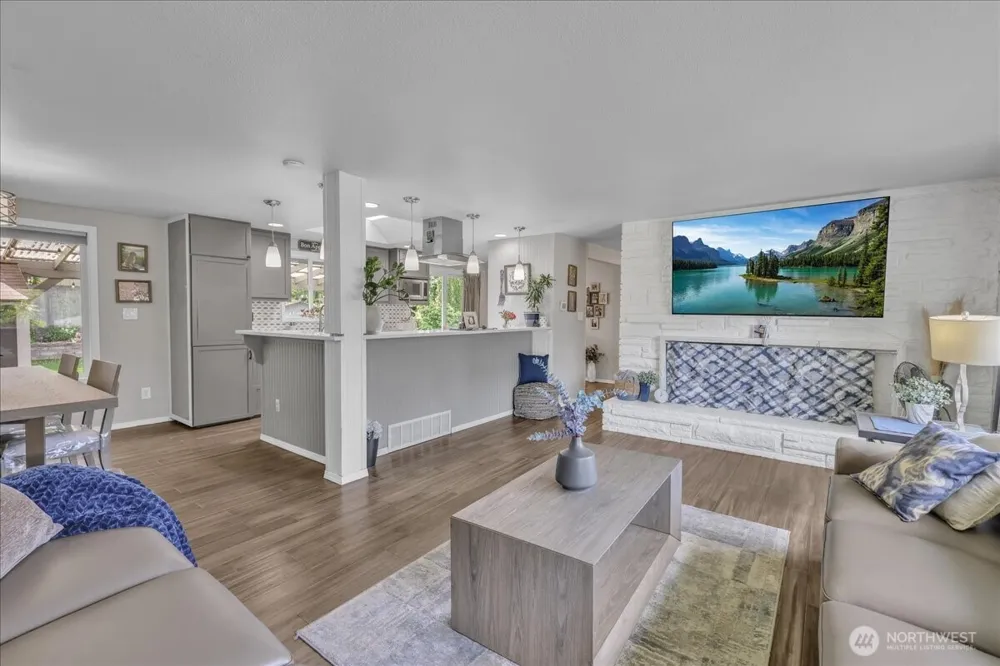 829 Maplewood Avenue Kent, WA 98030