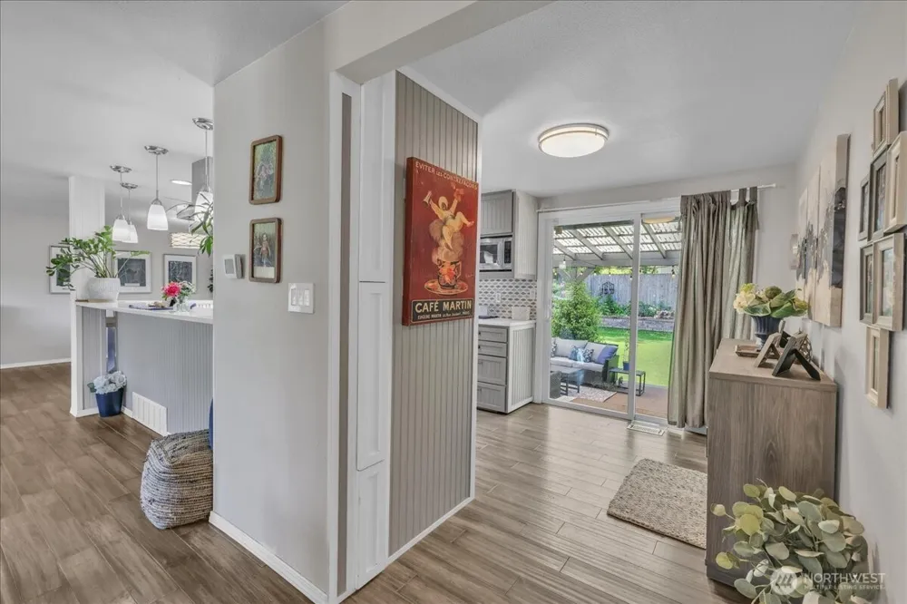 829 Maplewood Avenue Kent, WA 98030