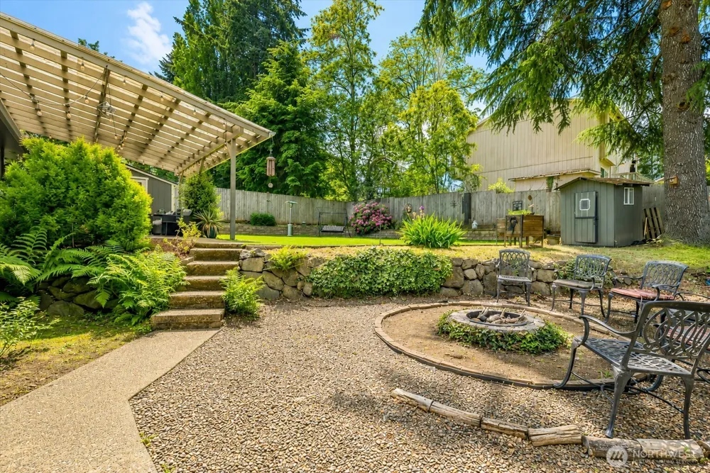 829 Maplewood Avenue Kent, WA 98030