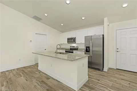 2301 NE 8th Place