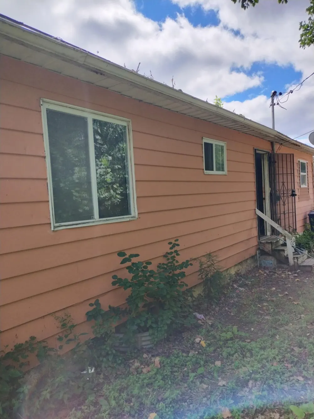 6701 Dana Lane Flint City, MI 48504