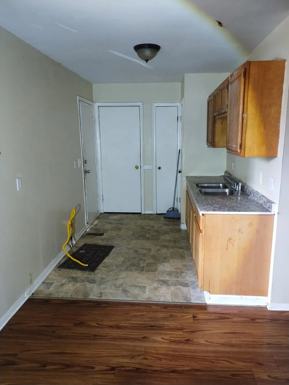 6701 Dana Lane Flint City, MI 48504