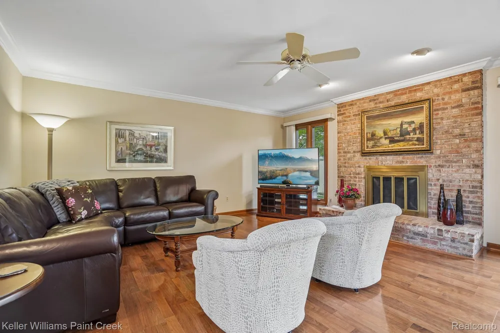 15792 Constitution Drive Macomb Township, MI 48044