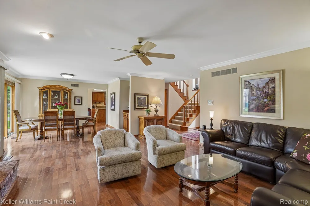 15792 Constitution Drive Macomb Township, MI 48044