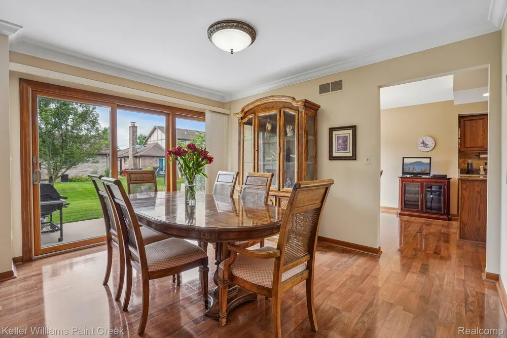 15792 Constitution Drive Macomb Township, MI 48044