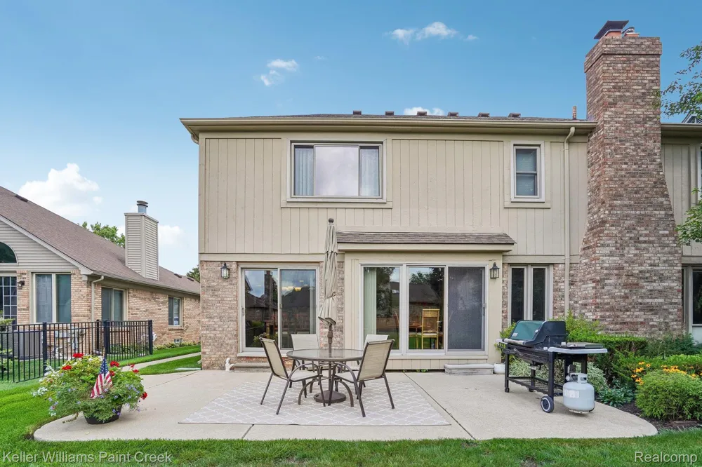 15792 Constitution Drive Macomb Township, MI 48044