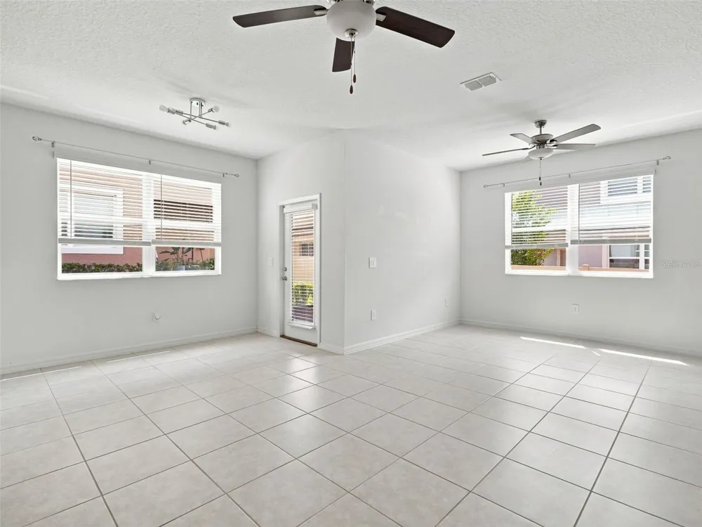 10317 TRUMPET HONEYSUCKLE WAY San Antonio, FL 33576